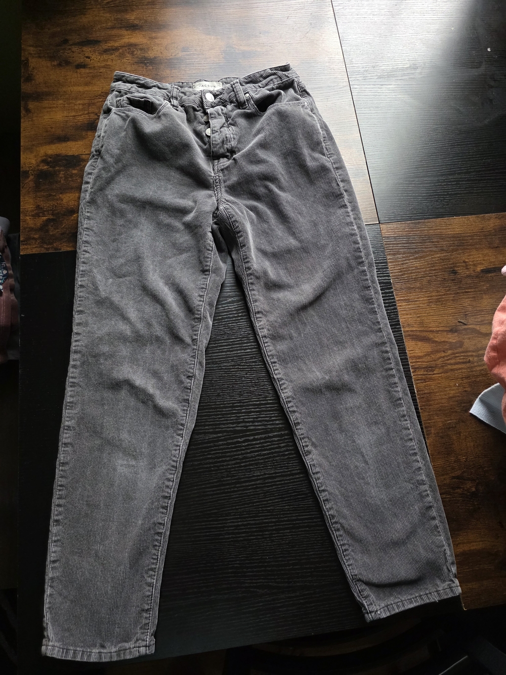 PacSun "Vintage Icon" High-Waisted Gray Corduroy Pants - Size 26